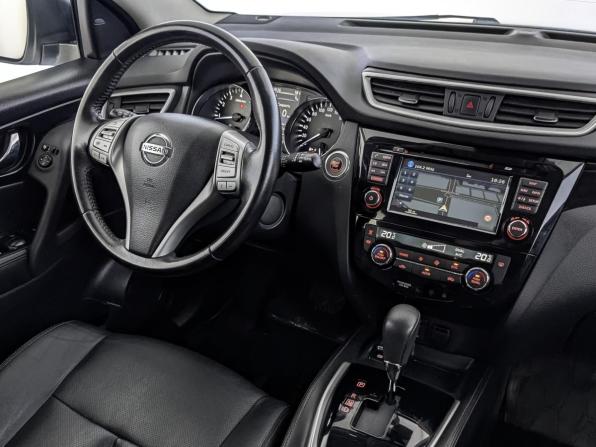 Nissan Qashqai II с пробегом 2018 года, цена 1 920 000 рублей, 109956 км, внедорожник, Автокод Объявления