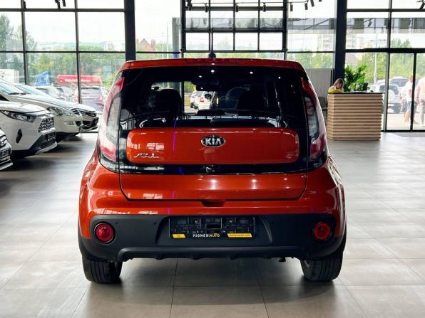 Kia Soul II Рестайлинг с пробегом 2017 года, цена 1 850 000 рублей, 100986 км, хэтчбек, Автокод Объявления