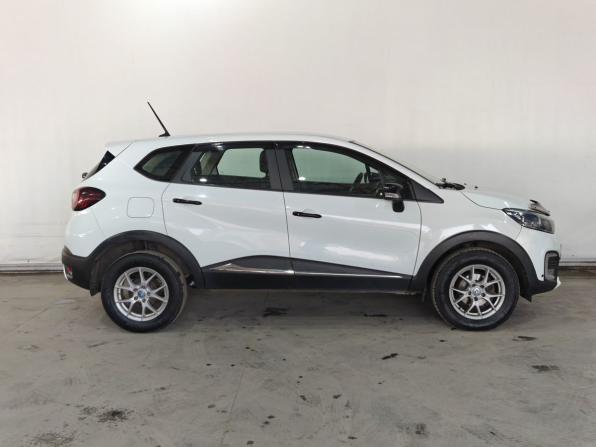 Renault Kaptur I Рестайлинг с пробегом 2021 года, цена 1 570 000 рублей, 145992 км, внедорожник, Автокод Объявления