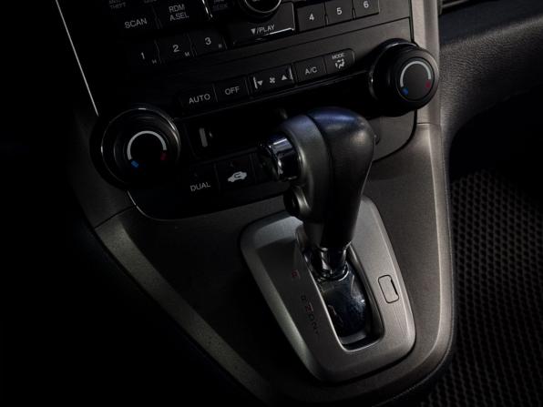 Honda CR-V III Рестайлинг с пробегом 2011 года, цена 1 499 000 рублей, 142723 км, внедорожник, Автокод Объявления