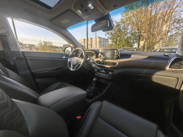 Hyundai Tucson III Рестайлинг с пробегом 2018 года, цена 2 099 000 рублей, 135000 км, внедорожник, Автокод Объявления