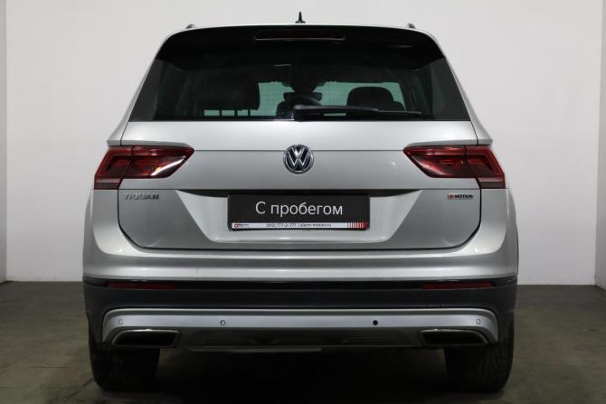 Volkswagen Tiguan II с пробегом 2020 года, цена 2 549 000 рублей, 166000 км, внедорожник, Автокод Объявления
