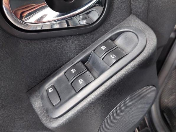 Nissan Terrano III (D10) с пробегом 2014 года, цена 1 050 000 рублей, 165000 км, внедорожник, Автокод Объявления