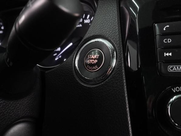 Nissan Qashqai II с пробегом 2016 года, цена 1 424 000 рублей, 190124 км, внедорожник, Автокод Объявления
