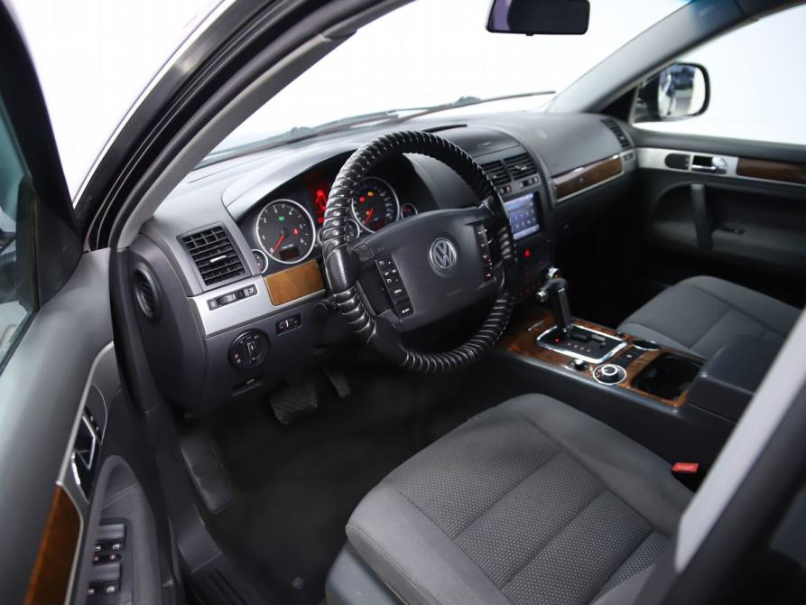 Volkswagen Touareg I Рестайлинг Уфа  - изображение 9