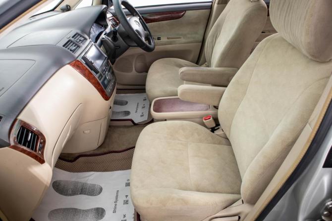 Toyota Ipsum II (M20) с пробегом 2002 года, цена 699 000 рублей, 371000 км, компактвэн, Автокод Объявления