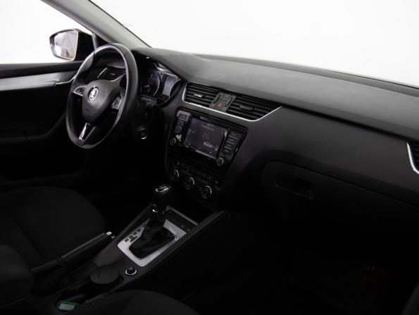 Skoda Octavia III (A7) с пробегом 2016 года, цена 1 899 000 рублей, 56000 км, лифтбек, Автокод Объявления