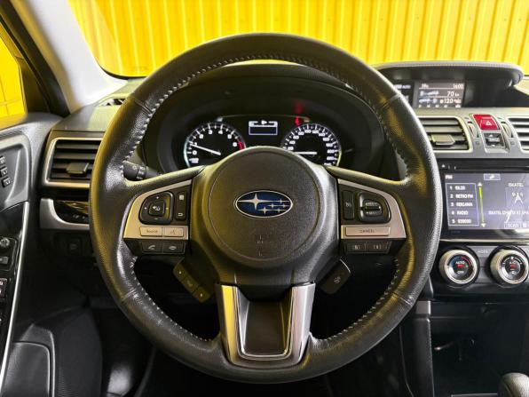 Subaru Forester IV Рестайлинг 2 с пробегом 2017 года, цена 2 250 000 рублей, 182000 км, внедорожник, Автокод Объявления
