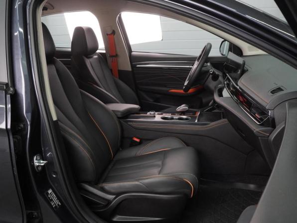 Omoda S5 GT с пробегом 2024 года, цена 1 779 000 рублей, 15347 км, седан, Автокод Объявления