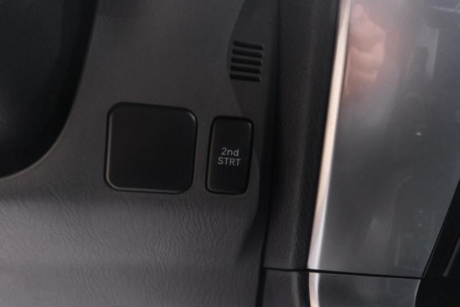 Toyota Land Cruiser Prado 120 Series Рестайлинг с пробегом 2008 года, цена 3 119 000 рублей, 162000 км, внедорожник, Автокод Объявления