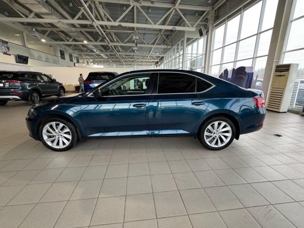 Skoda Superb III с пробегом 2018 года, цена 2 195 900 рублей, 106000 км, лифтбек, Автокод Объявления