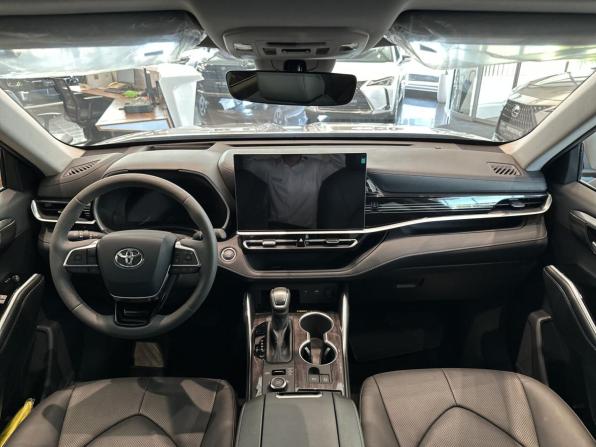 Toyota Highlander IV (XU70) с пробегом 2026 года, цена 5 900 000 рублей, 34 км, внедорожник, Автокод Объявления
