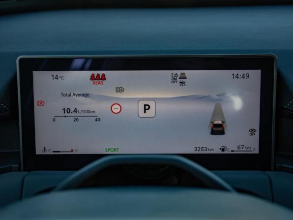 Toyota RAV4 VI (XA60) с пробегом 2026 года, цена 4 548 000 рублей, 3301 км, внедорожник, Автокод Объявления