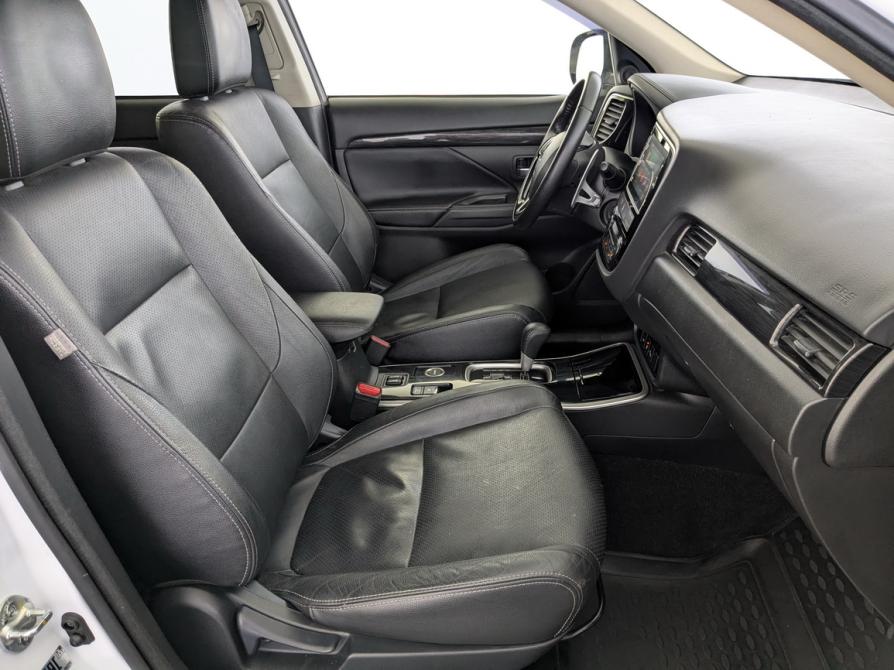 Mitsubishi Outlander III Рестайлинг 2 Москва  - изображение 24