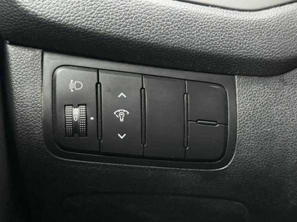 Kia Ceed II с пробегом 2014 года, цена 650 000 рублей, 299773 км, универсал, Автокод Объявления