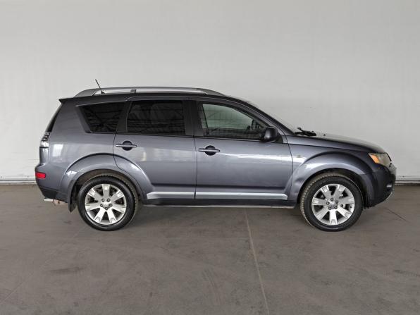 Mitsubishi Outlander II с пробегом 2008 года, цена 920 000 рублей, 203000 км, внедорожник, Автокод Объявления