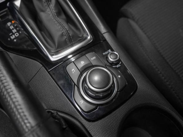 Mazda 3 III (BM) Рестайлинг с пробегом 2018 года, цена 1 750 000 рублей, 141330 км, седан, Автокод Объявления