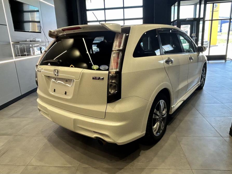 Honda Stream II Рестайлинг Новокузнецк  - изображение 6