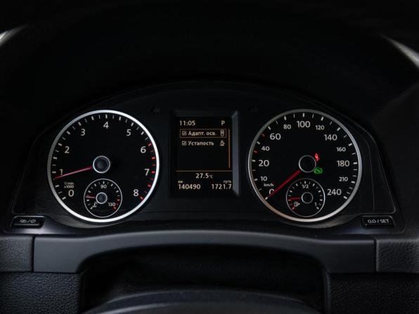 Volkswagen Tiguan I Рестайлинг с пробегом 2016 года, цена 2 090 000 рублей, 140490 км, внедорожник, Автокод Объявления