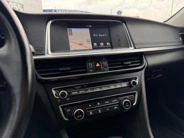 Kia Optima IV Рестайлинг с пробегом 2019 года, цена 1 990 000 рублей, 71500 км, седан, Автокод Объявления