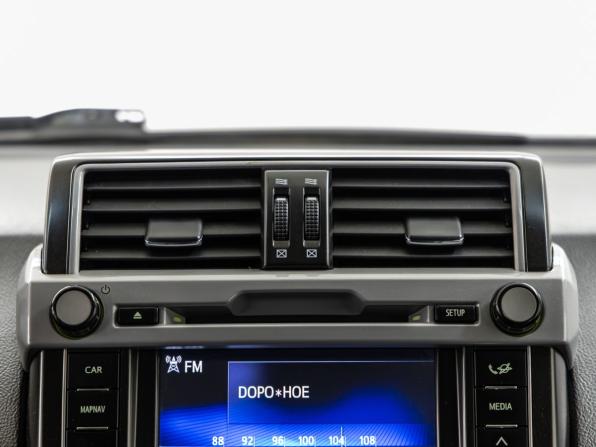 Toyota Land Cruiser Prado 150 Series Рестайлинг 1 с пробегом 2015 года, цена 3 648 000 рублей, 136090 км, внедорожник, Автокод Объявления