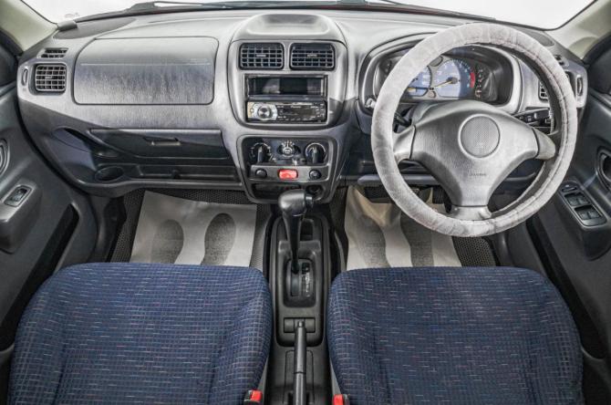 Suzuki Swift II Рестайлинг с пробегом 2003 года, цена 399 000 рублей, 266000 км, хэтчбек, Автокод Объявления