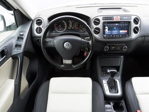 Volkswagen Tiguan I с пробегом 2009 года, цена 1 099 000 рублей, 256088 км, внедорожник, Автокод Объявления