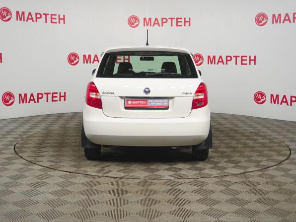 Skoda Fabia II Рестайлинг с пробегом 2013 года, цена 644 000 рублей, 72007 км, хэтчбек, Автокод Объявления