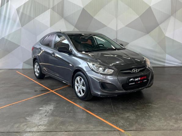 Hyundai Solaris I с пробегом 2013 года, цена 600 000 рублей, 238805 км, седан, Автокод Объявления