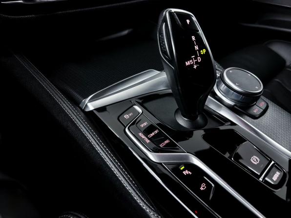 BMW 5 серии VII (G30/G31/G38) Рестайлинг с пробегом 2020 года, цена 4 450 000 рублей, 185765 км, седан, Автокод Объявления
