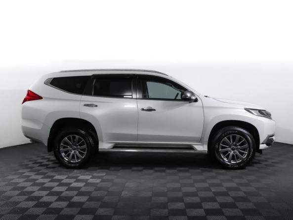 Mitsubishi Pajero Sport III с пробегом 2017 года, цена 2 699 000 рублей, 141000 км, внедорожник, Автокод Объявления
