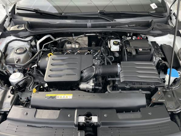 Volkswagen Lavida III Рестайлинг с пробегом 2023 года, цена 2 468 000 рублей, 13799 км, седан, Автокод Объявления