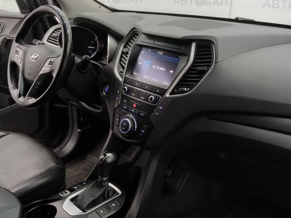 Hyundai Santa Fe III Рестайлинг с пробегом 2017 года, цена 1 849 000 рублей, 254549 км, внедорожник, Автокод Объявления