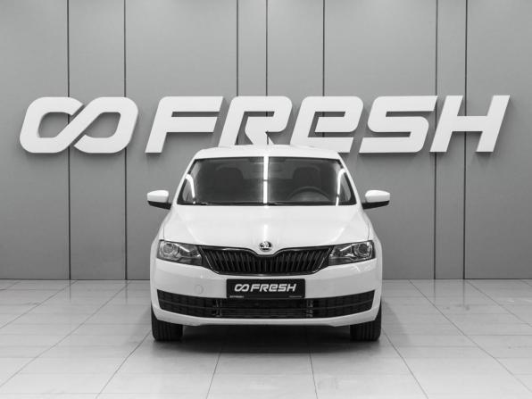 Skoda Rapid I с пробегом 2016 года, цена 950 000 рублей, 240236 км, лифтбек, Автокод Объявления