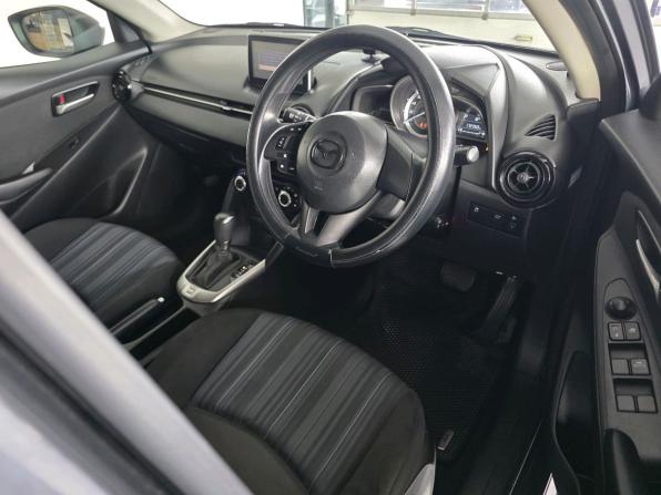 Mazda Demio IV (DJ) с пробегом 2016 года, цена 916 000 рублей, 172350 км, хэтчбек, Автокод Объявления