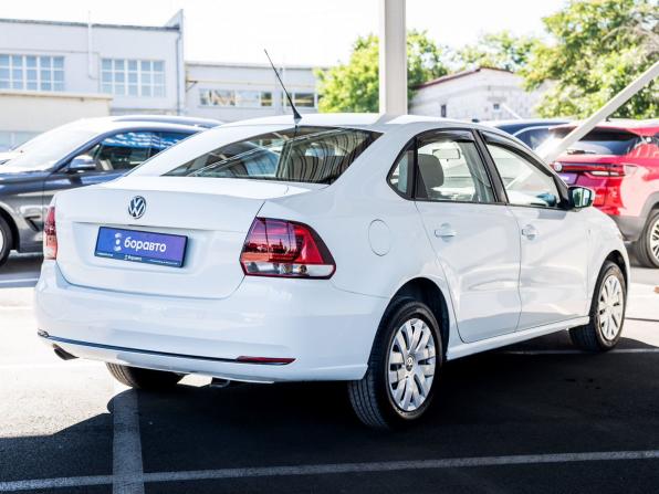 Volkswagen Polo V Рестайлинг с пробегом 2016 года, цена 650 000 рублей, 203023 км, седан, Автокод Объявления