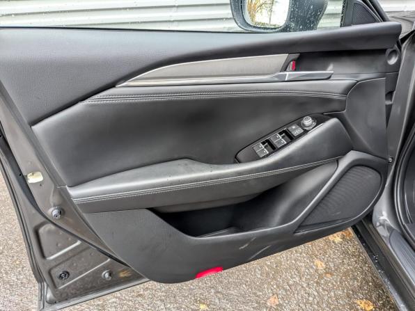 Mazda 6 III (GJ) Рестайлинг 2 с пробегом 2021 года, цена 2 890 000 рублей, 75650 км, седан, Автокод Объявления