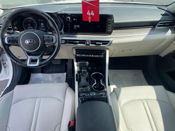 Kia K5 III с пробегом 2021 года, цена 2 490 000 рублей, 98076 км, седан, Автокод Объявления