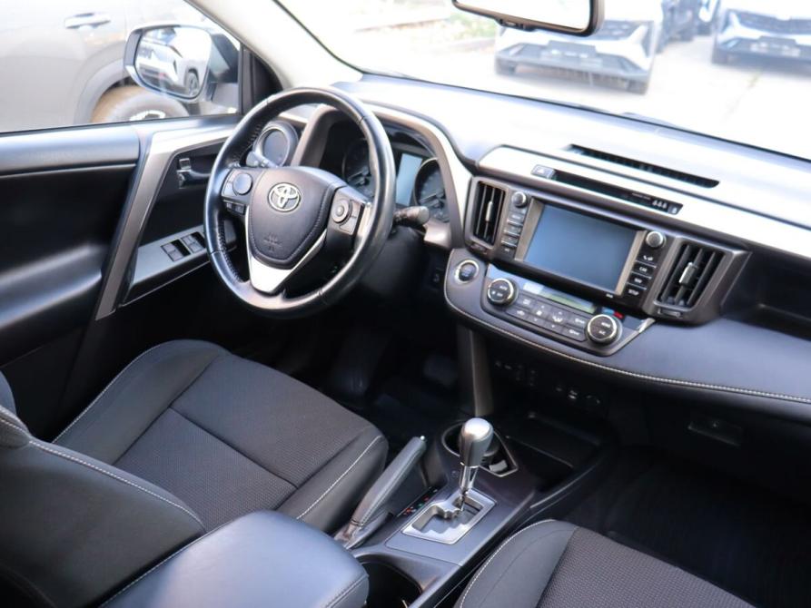 Toyota RAV4 IV (XA40) Рестайлинг Самара  - изображение 12