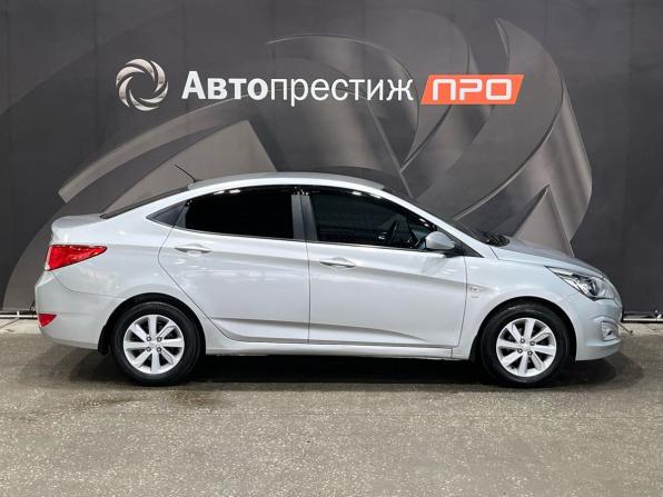 Hyundai Solaris I Рестайлинг с пробегом 2014 года, цена 730 000 рублей, 186230 км, седан, Автокод Объявления