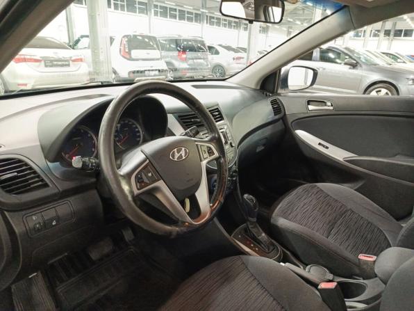 Hyundai Solaris I Рестайлинг с пробегом 2015 года, цена 1 030 000 рублей, 103695 км, седан, Автокод Объявления