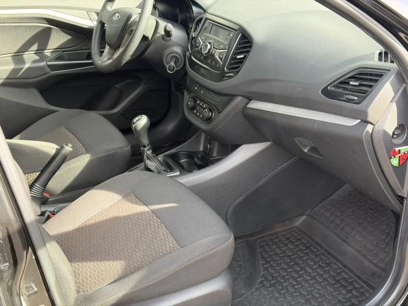 Lada (ВАЗ) Vesta I с пробегом 2016 года, цена 710 000 рублей, 92621 км, седан, Автокод Объявления