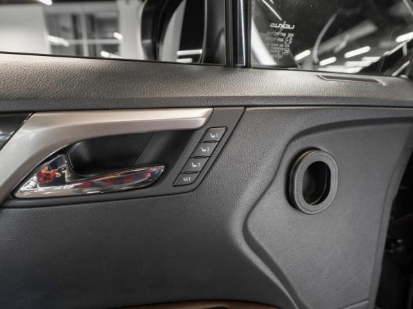 Lexus RX IV с пробегом 2017 года, цена 3 700 000 рублей, 127181 км, внедорожник, Автокод Объявления
