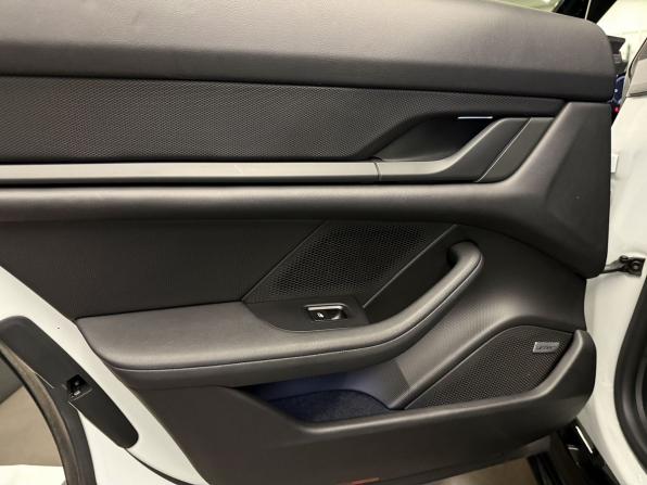 Porsche Taycan I с пробегом 2021 года, цена 8 995 000 рублей, 32321 км, универсал, Автокод Объявления