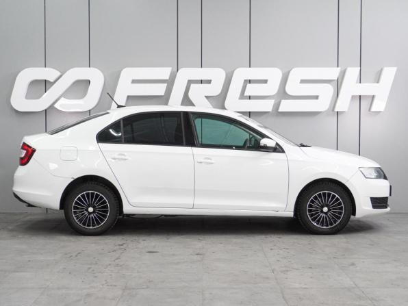 Skoda Rapid I Рестайлинг с пробегом 2018 года, цена 1 234 000 рублей, 84650 км, лифтбек, Автокод Объявления