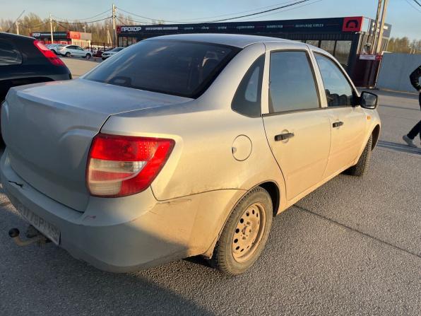 Lada (ВАЗ) Granta I с пробегом 2012 года, цена 100 000 рублей, 205000 км, седан, Автокод Объявления