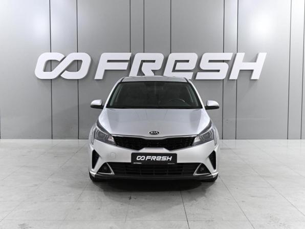 Kia Rio IV Рестайлинг с пробегом 2020 года, цена 1 649 000 рублей, 146485 км, седан, Автокод Объявления