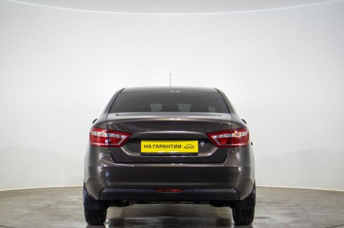Lada (ВАЗ) Vesta I с пробегом 2017 года, цена 629 000 рублей, 247000 км, седан, Автокод Объявления