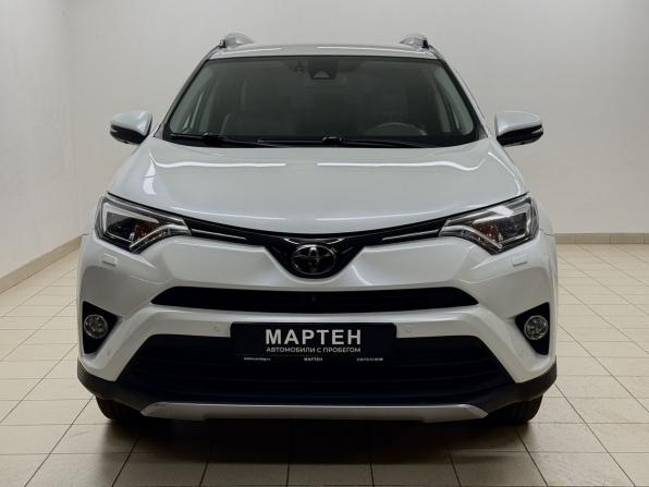Toyota RAV4 IV (XA40) Рестайлинг с пробегом 2018 года, цена 2 615 000 рублей, 108560 км, внедорожник, Автокод Объявления