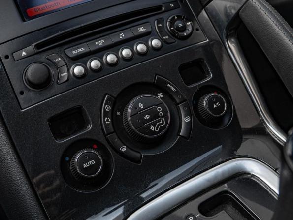 Peugeot 3008 I с пробегом 2012 года, цена 700 000 рублей, 224465 км, внедорожник, Автокод Объявления